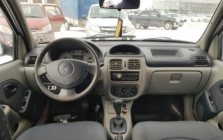 Renault Symbol I, 2005 год, 260 000 рублей, 2 фотография