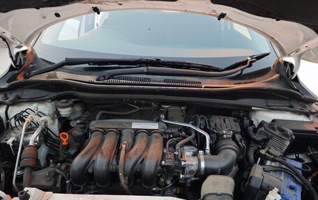 Honda Vezel, 2015 год, 1 620 000 рублей, 17 фотография