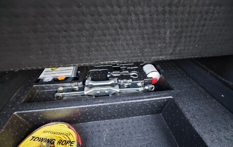 Honda Vezel, 2015 год, 1 620 000 рублей, 15 фотография