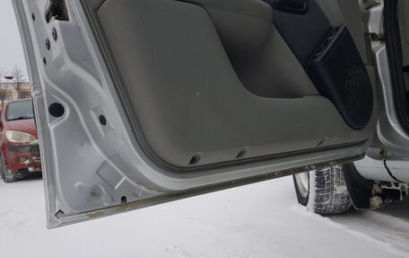 Renault Symbol I, 2005 год, 260 000 рублей, 10 фотография