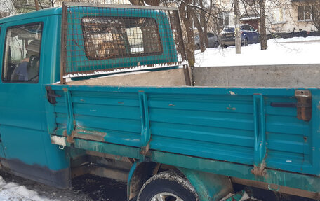 Volkswagen Transporter T4, 1991 год, 700 000 рублей, 3 фотография