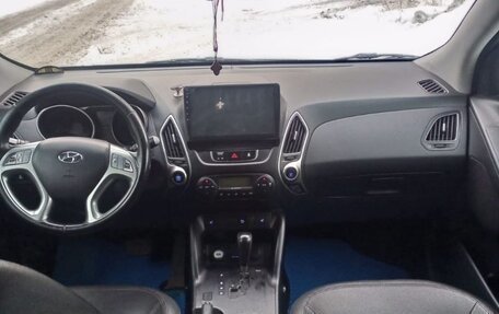 Hyundai ix35 I рестайлинг, 2012 год, 1 080 000 рублей, 15 фотография