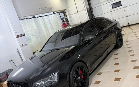 Audi A8, 2014 год, 2 100 000 рублей, 1 фотография