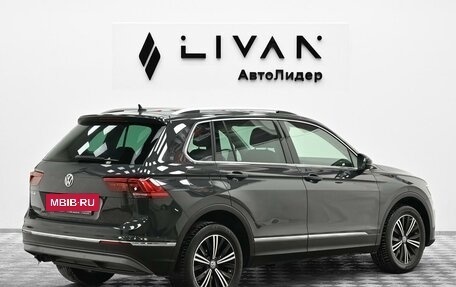 Volkswagen Tiguan II, 2020 год, 2 025 000 рублей, 2 фотография