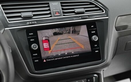 Volkswagen Tiguan II, 2020 год, 2 025 000 рублей, 10 фотография