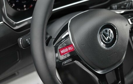 Volkswagen Tiguan II, 2020 год, 2 025 000 рублей, 9 фотография