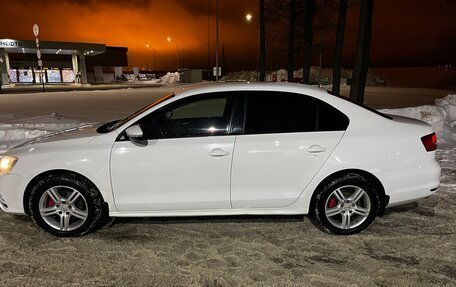 Volkswagen Jetta VI, 2015 год, 1 150 000 рублей, 2 фотография