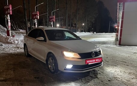 Volkswagen Jetta VI, 2015 год, 1 150 000 рублей, 6 фотография