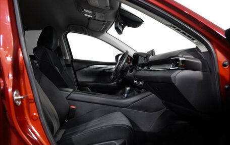 Mazda 6, 2019 год, 2 560 000 рублей, 23 фотография