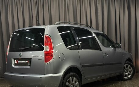 Skoda Roomster, 2011 год, 649 777 рублей, 3 фотография