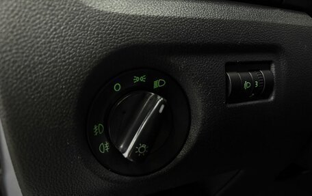 Skoda Roomster, 2011 год, 649 777 рублей, 13 фотография