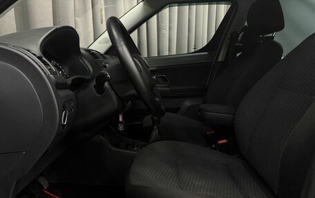 Skoda Roomster, 2011 год, 649 777 рублей, 15 фотография