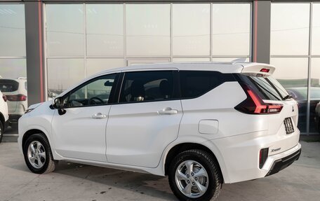 Mitsubishi Xpander, 2023 год, 2 300 000 рублей, 4 фотография