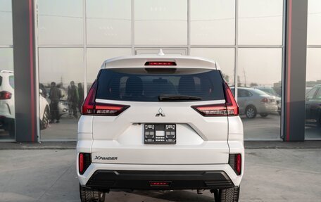 Mitsubishi Xpander, 2023 год, 2 300 000 рублей, 6 фотография