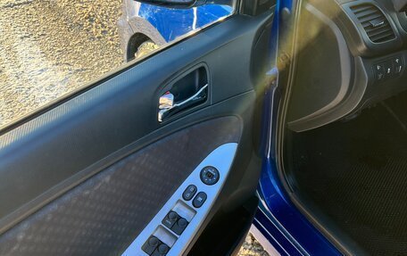 Hyundai Solaris II рестайлинг, 2011 год, 650 000 рублей, 7 фотография