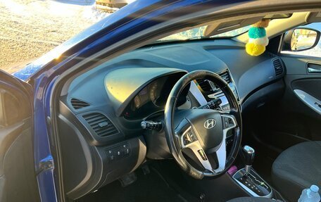 Hyundai Solaris II рестайлинг, 2011 год, 650 000 рублей, 8 фотография