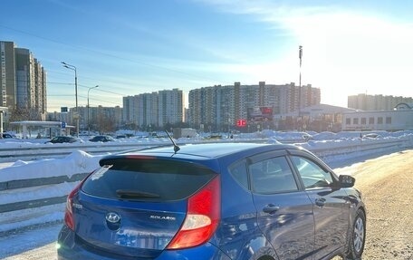 Hyundai Solaris II рестайлинг, 2011 год, 650 000 рублей, 4 фотография