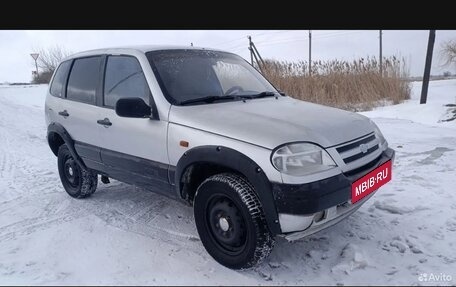 Chevrolet Niva I рестайлинг, 2004 год, 350 000 рублей, 5 фотография