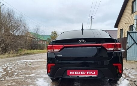 KIA Rio IV, 2018 год, 1 250 000 рублей, 8 фотография