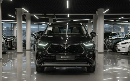 Toyota Highlander, 2025 год, 5 500 000 рублей, 3 фотография