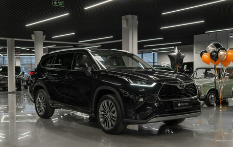 Toyota Highlander, 2025 год, 5 500 000 рублей, 2 фотография