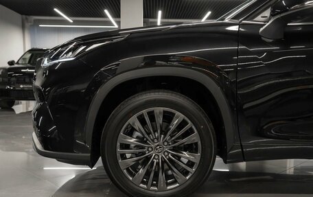 Toyota Highlander, 2025 год, 5 500 000 рублей, 27 фотография