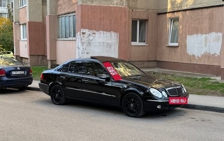 Mercedes-Benz E-Класс, 2005 год, 1 000 000 рублей, 3 фотография
