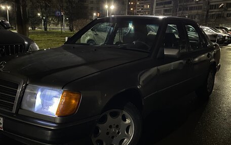 Mercedes-Benz E-Класс, 1992 год, 260 000 рублей, 4 фотография