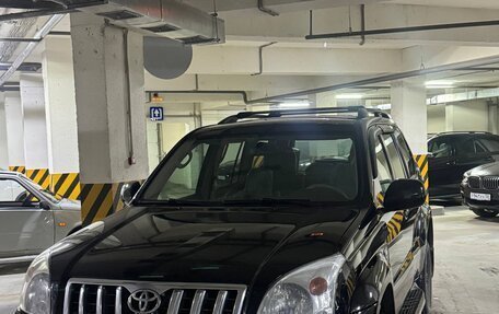 Toyota Land Cruiser Prado 120 рестайлинг, 2005 год, 1 650 000 рублей, 2 фотография