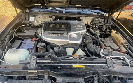 Nissan Patrol, 2009 год, 1 660 000 рублей, 11 фотография