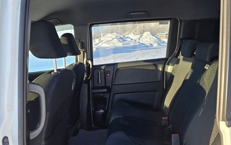 Honda Freed I, 2014 год, 1 050 000 рублей, 7 фотография