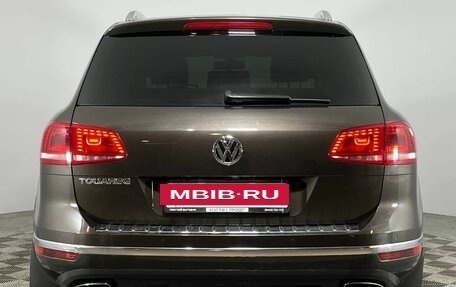 Volkswagen Touareg III, 2016 год, 3 300 000 рублей, 6 фотография