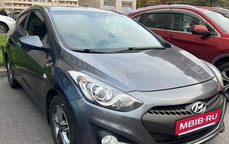 Hyundai i30 II рестайлинг, 2015 год, 920 000 рублей, 2 фотография