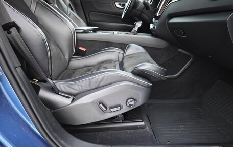 Volvo XC60 II, 2019 год, 3 700 000 рублей, 30 фотография