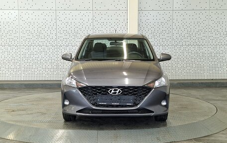Hyundai Solaris II рестайлинг, 2021 год, 1 340 000 рублей, 2 фотография
