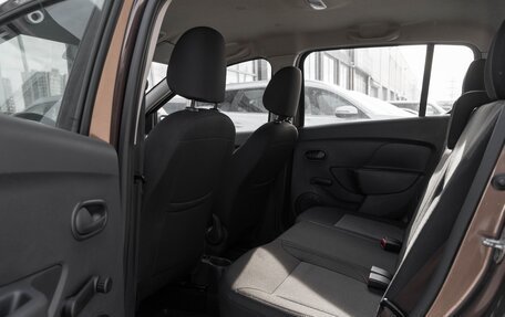 Renault Sandero II рестайлинг, 2019 год, 1 065 000 рублей, 9 фотография