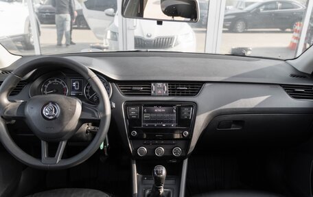 Skoda Octavia, 2019 год, 1 360 000 рублей, 10 фотография