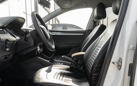 Skoda Octavia, 2019 год, 1 360 000 рублей, 8 фотография