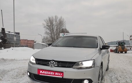 Volkswagen Jetta VI, 2013 год, 829 000 рублей, 13 фотография