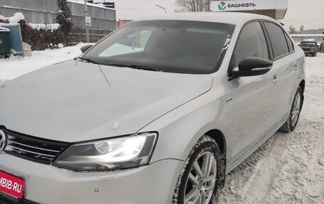 Volkswagen Jetta VI, 2013 год, 829 000 рублей, 14 фотография