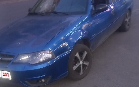 Daewoo Nexia I рестайлинг, 2010 год, 200 000 рублей, 3 фотография