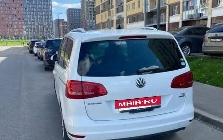 Volkswagen Sharan II, 2013 год, 1 500 000 рублей, 2 фотография