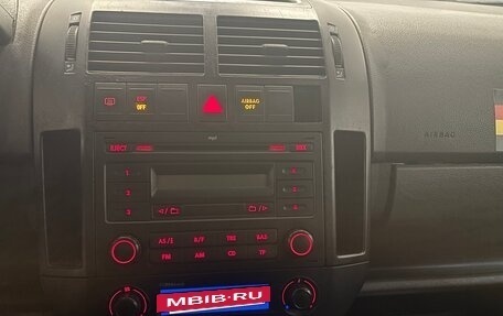 Volkswagen Polo IV рестайлинг, 2006 год, 270 000 рублей, 8 фотография