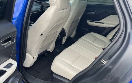 Jaguar F-Pace, 2016 год, 1 777 777 рублей, 10 фотография