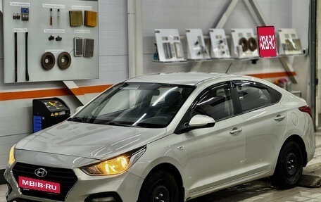 Hyundai Solaris II рестайлинг, 2019 год, 899 000 рублей, 1 фотография