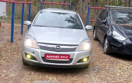 Opel Astra H, 2008 год, 460 000 рублей, 1 фотография