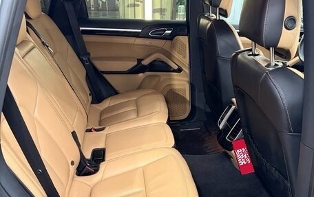 Porsche Cayenne III, 2015 год, 4 399 000 рублей, 10 фотография