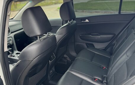 KIA Sportage IV рестайлинг, 2018 год, 2 129 000 рублей, 11 фотография