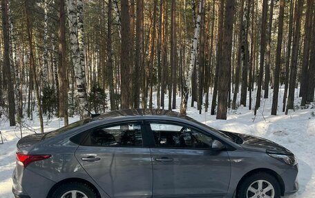 Hyundai Solaris II рестайлинг, 2018 год, 1 050 000 рублей, 6 фотография