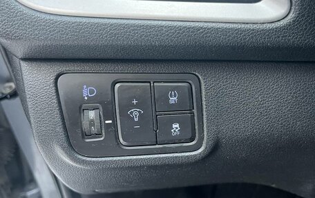 Hyundai Solaris II рестайлинг, 2018 год, 1 050 000 рублей, 10 фотография